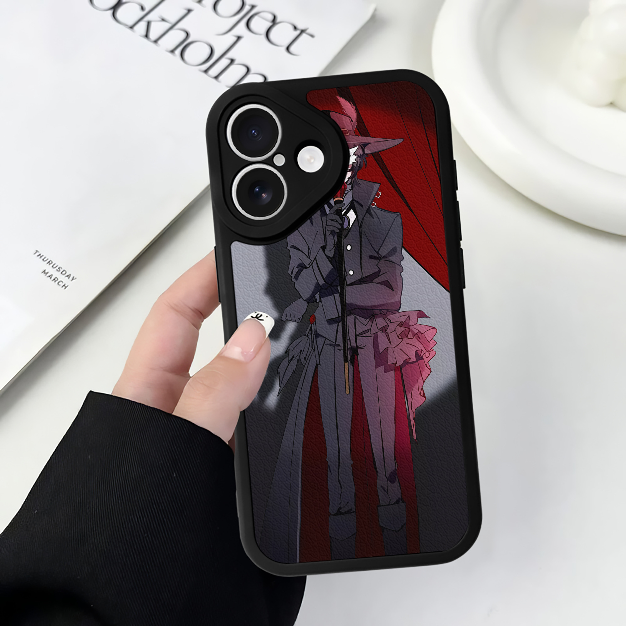 （画像用） 文豪ストレイドッグス Bungo Stray Dogs 【iPhone 16シリーズ対応】シリコンスマホケース（レザー調） 材質：シリコン